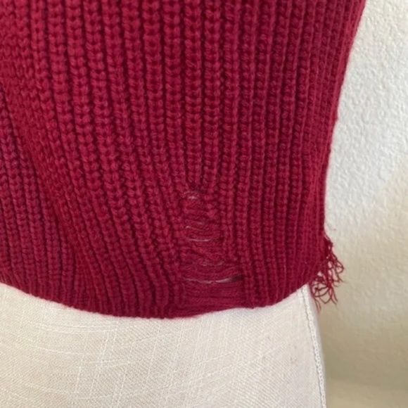 Sweet Fashion | Burgundy Ribbed Knit Crop Tank Top | Size XS/S - Picture 8 of 9